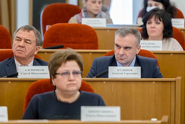 Сергей Грачев: «Меры законодательной поддержки семей с детьми и бизнеса сейчас необходимы и оправданы»